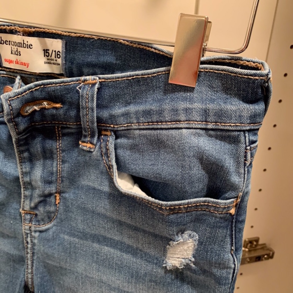 Skinny Jeans - Picture 4 of 7